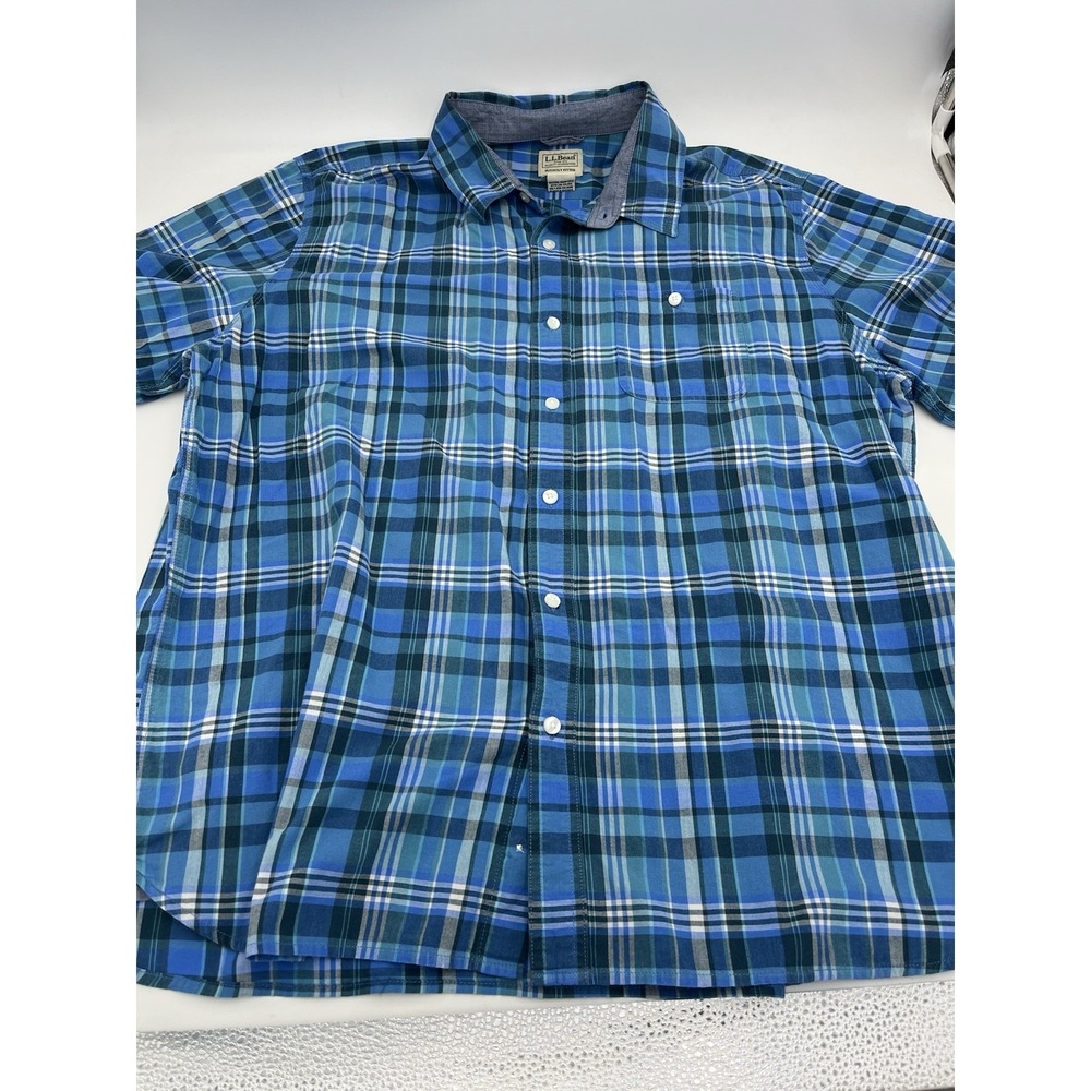 LL Bean Shirt Mens XL Slightly Fitted Plaid Blue Green Cotton Button Up